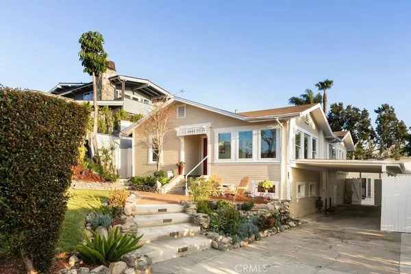 $3,595,000 | 541 Oak Street, Laguna Beach, CA 92651