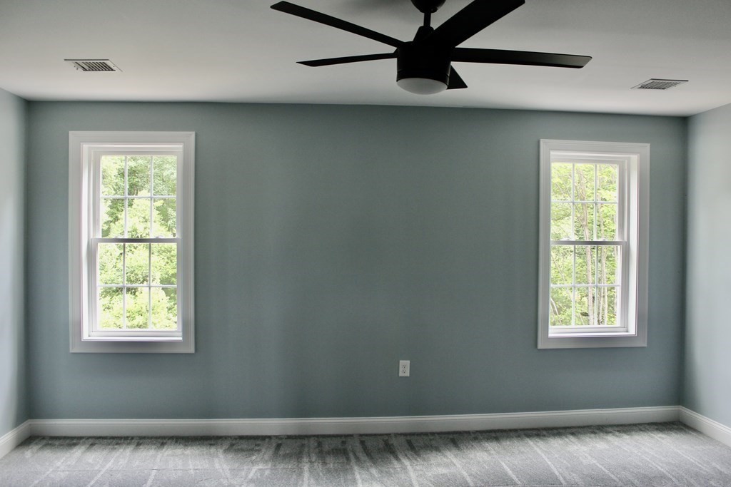 27 Georgia Rae Way Attleboro, MA 02703 - Photo 9 of 16 Gallery Image 9