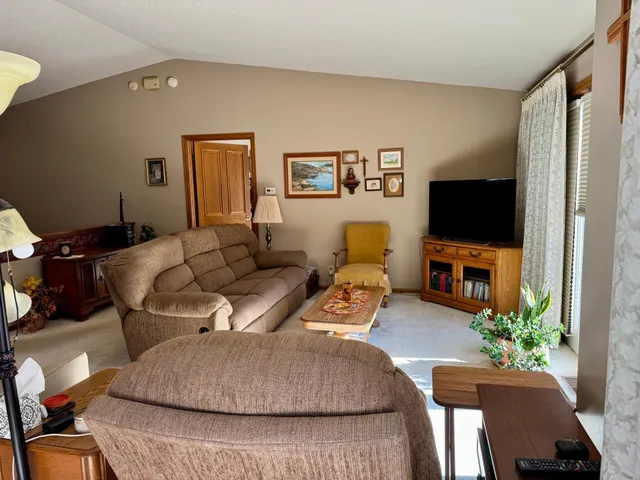 $289,900 | 538 Brook Lane, St. Cloud, MN 56301