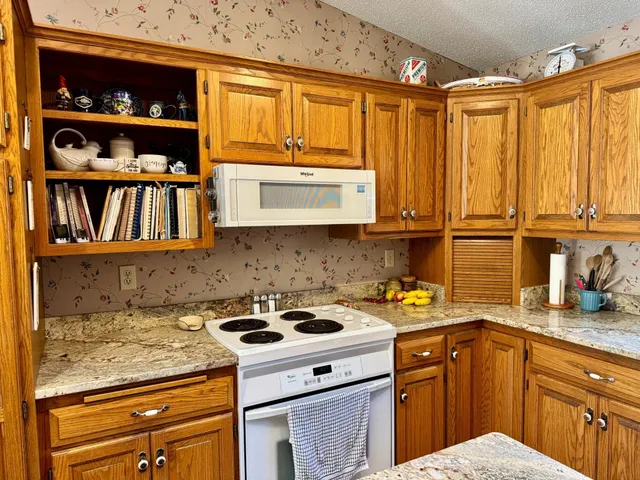 $289,900 | 538 Brook Lane, St. Cloud, MN 56301