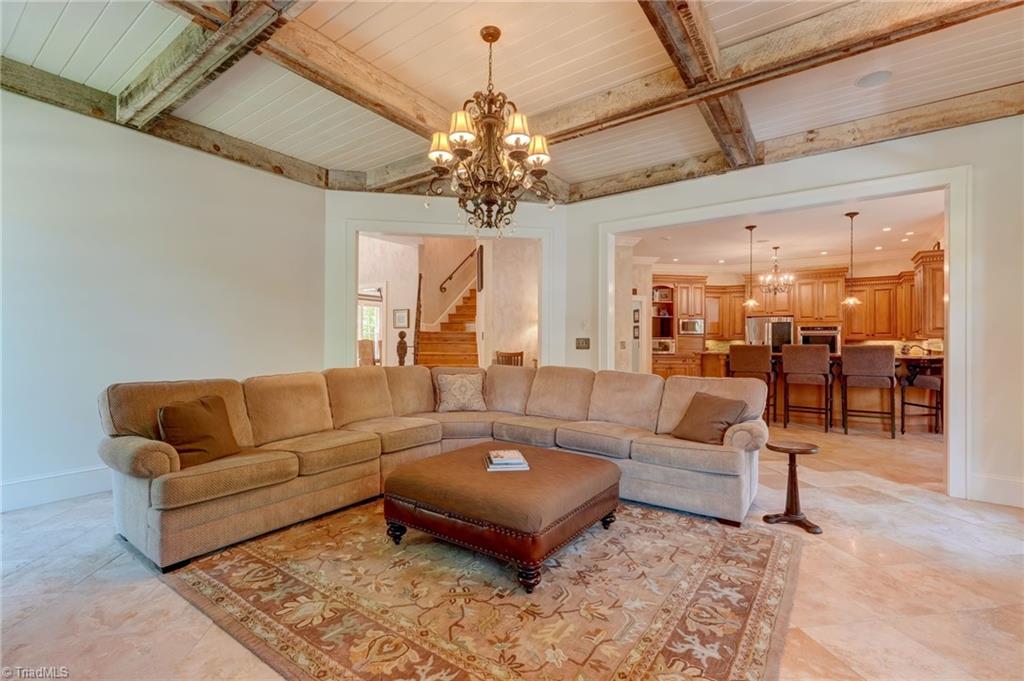 4501 Kendale Road High Point, NC 27265 - Photo 6 of 50