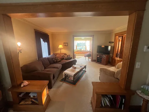 $239,900 | 701 Douglas Avenue, Henning, MN 56551