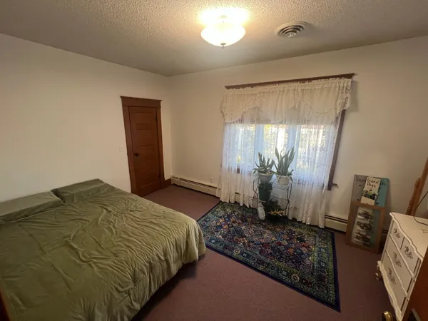 $239,900 | 701 Douglas Avenue, Henning, MN 56551