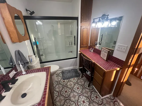 $239,900 | 701 Douglas Avenue, Henning, MN 56551