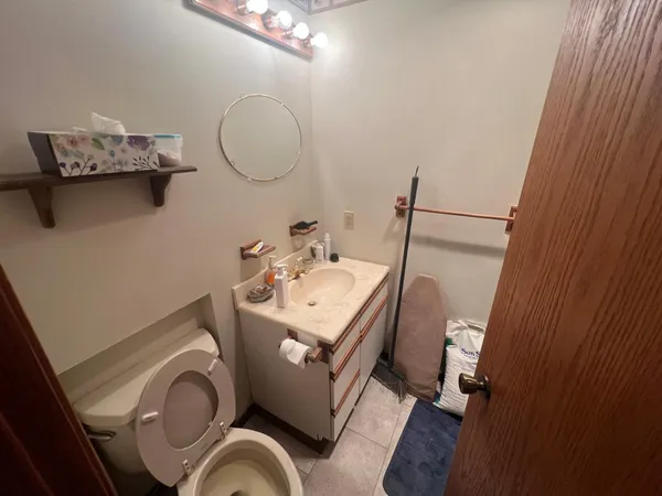 $239,900 | 701 Douglas Avenue, Henning, MN 56551