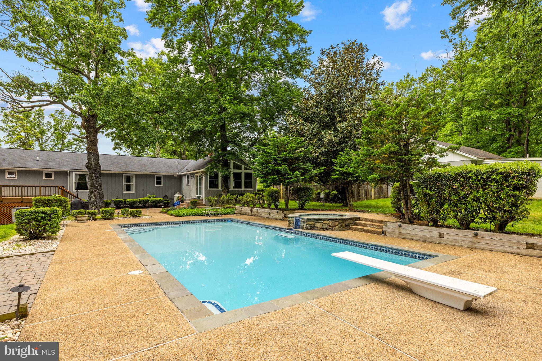 41726 Stumptown Road Leesburg, VA 20176 - Photo 57 of 91 Large Inground Pool with Spa
