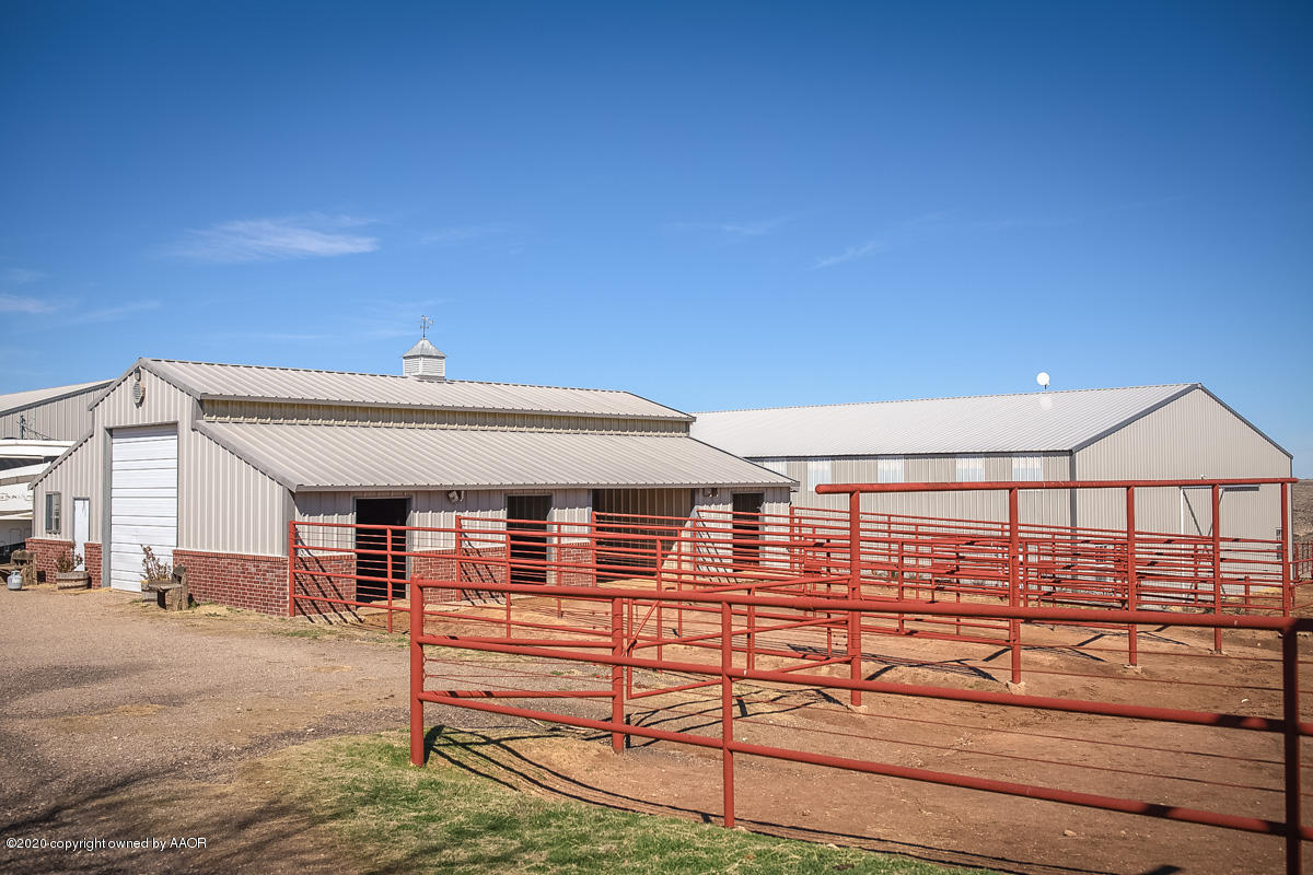 18 Helium Road Amarillo, TX 79124 - Photo 46 of 63 18_Helium_Barn-7_Runs