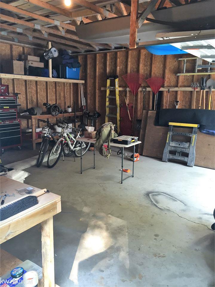 4282 Peck Road Port Huron, MI 48060 - Photo 16 of 17 31313111-15.JPG