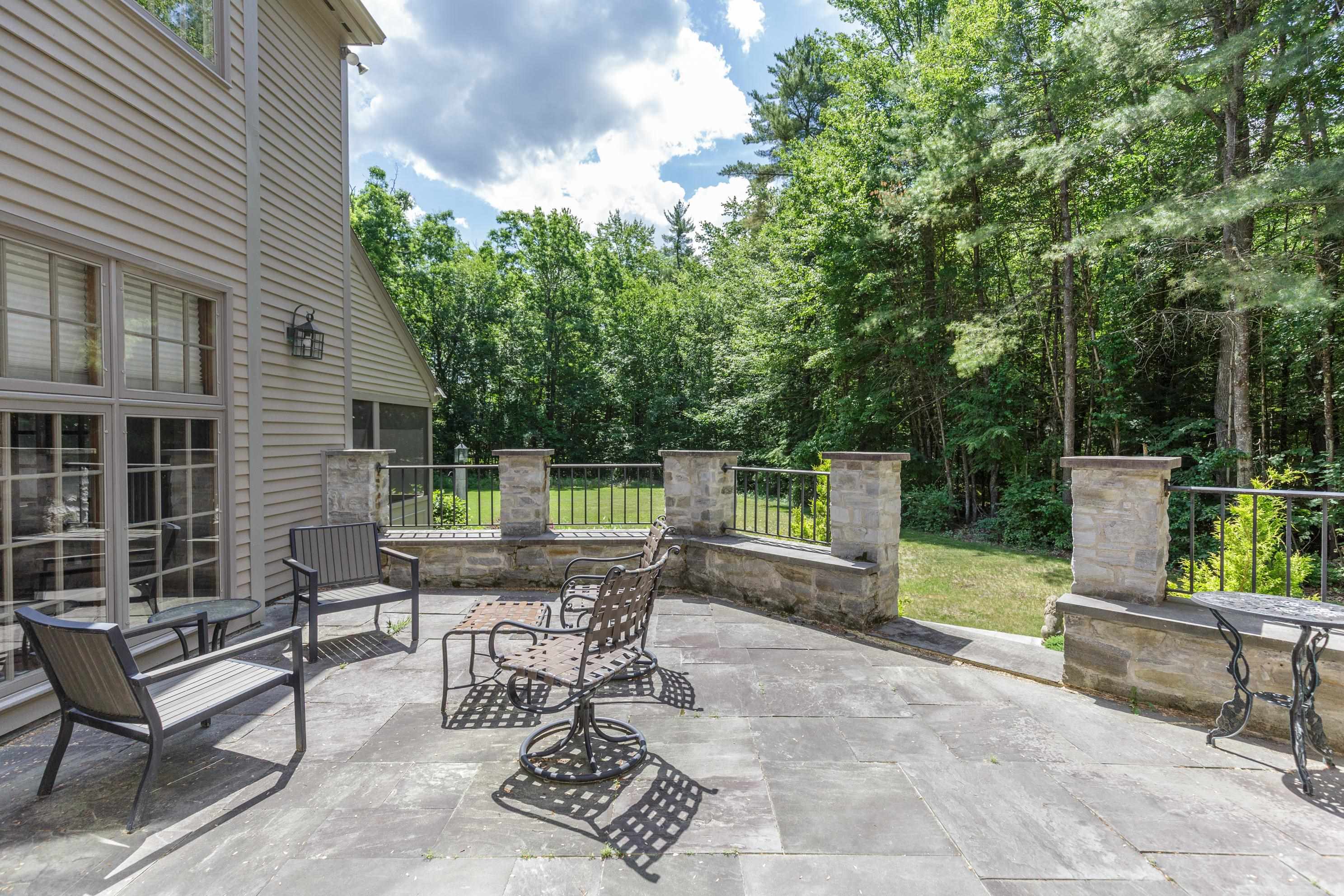 63 Ridge Road Concord, NH 03301 - Photo 6 of 60