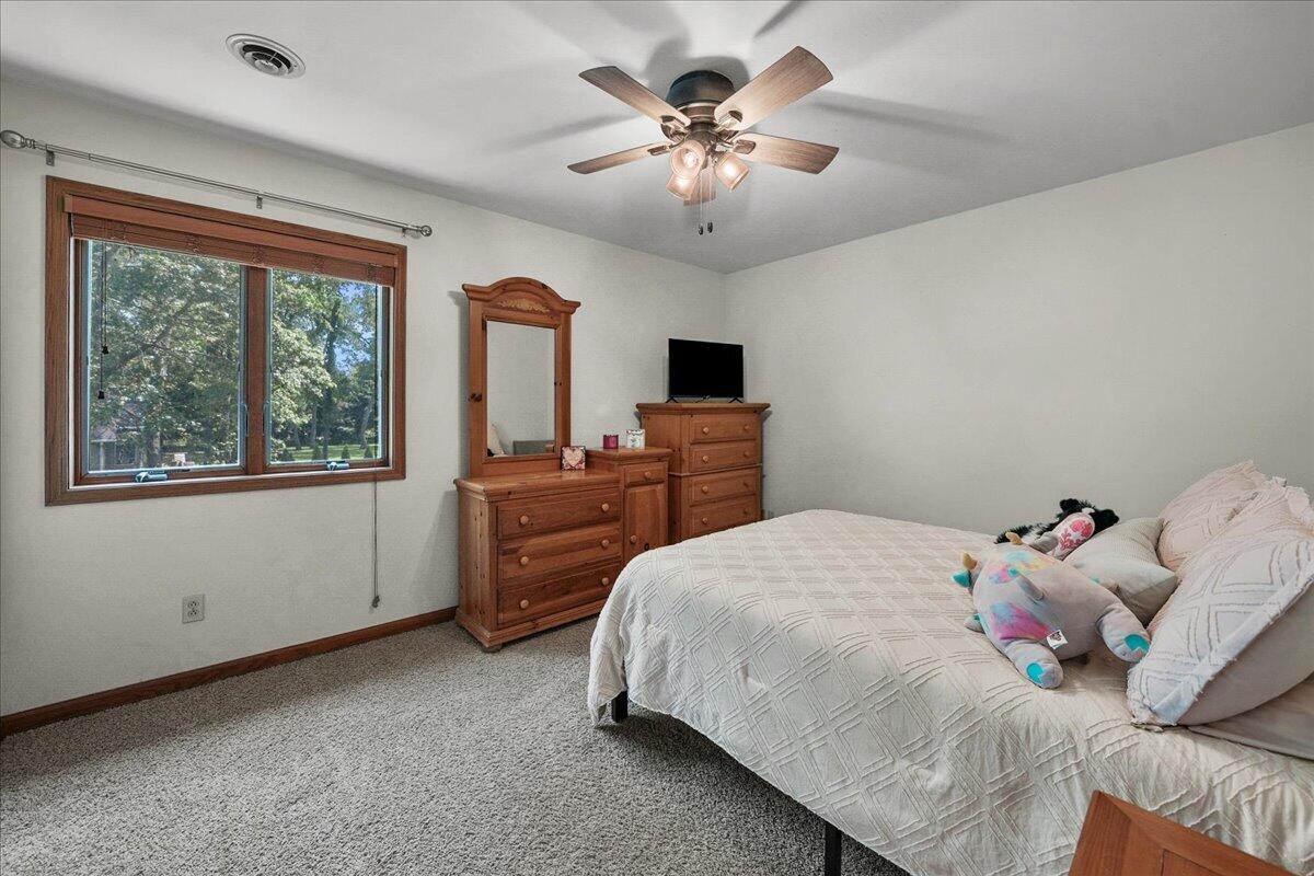 8835 South Lilac Street Demotte, IN 46310 - Photo 22 of 42 1200x800
