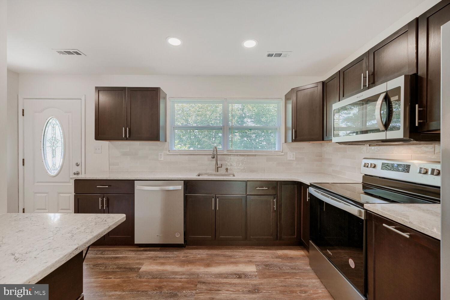 8545 Summit Road Pasadena, MD 21122 - Photo 18 of 44 Gallery Image 18