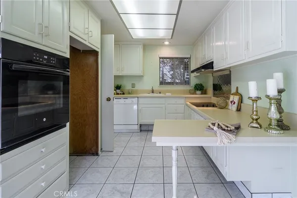 $259,900 | 2139 Ronda Granada, Unit B, Laguna Woods, CA 92637