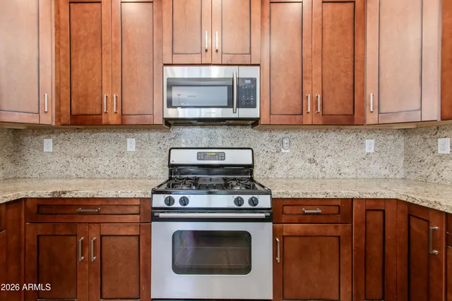 $2,500 | 1707 West Twain Court, Phoenix, AZ 85086