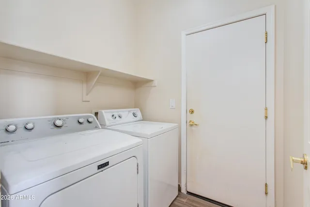 $2,500 | 1707 West Twain Court, Phoenix, AZ 85086