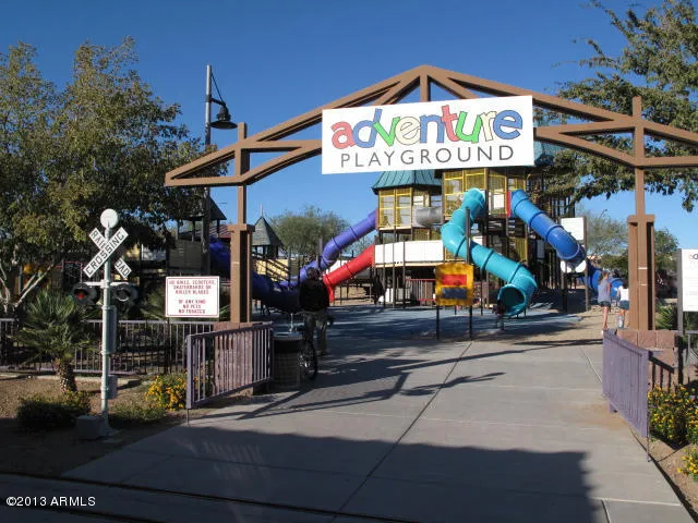 $2,500 | 1707 West Twain Court, Phoenix, AZ 85086