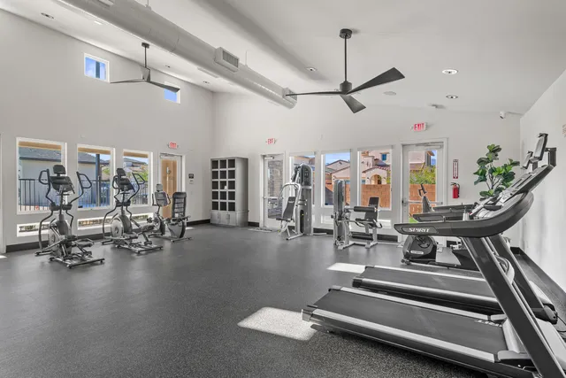 $3,450 | 73584 Henri Drive, Palm Desert, CA 92211