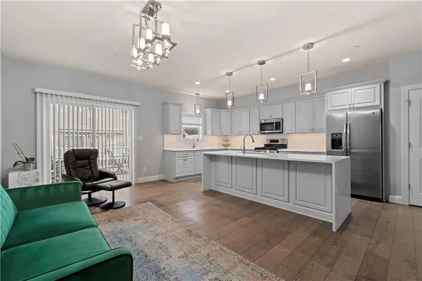 $624,900 | 204 Park Place, Oakmont, PA 15139