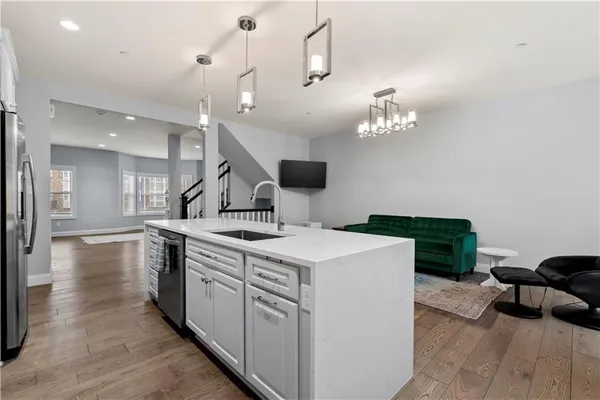 $624,900 | 204 Park Place, Oakmont, PA 15139