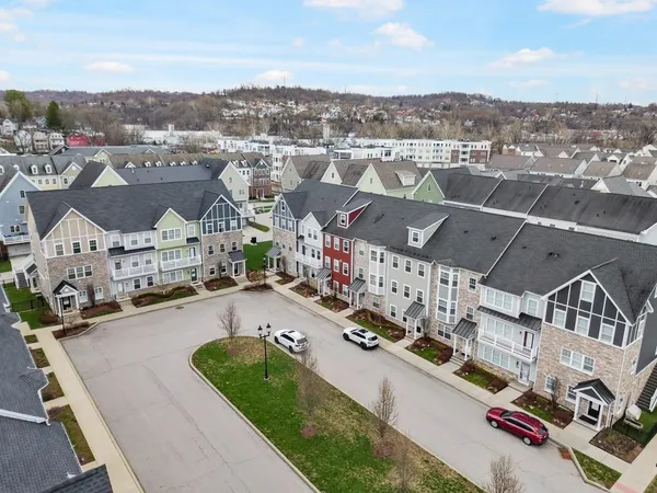 $624,900 | 204 Park Place, Oakmont, PA 15139