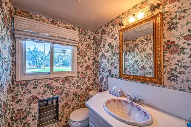 $490,000 | 21790 Adobe Road, Red Bluff, CA 96080