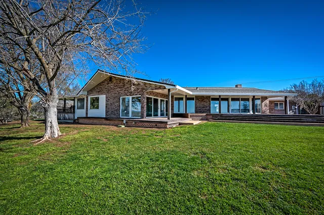 $490,000 | 21790 Adobe Road, Red Bluff, CA 96080