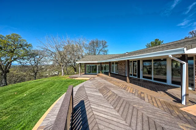 $490,000 | 21790 Adobe Road, Red Bluff, CA 96080