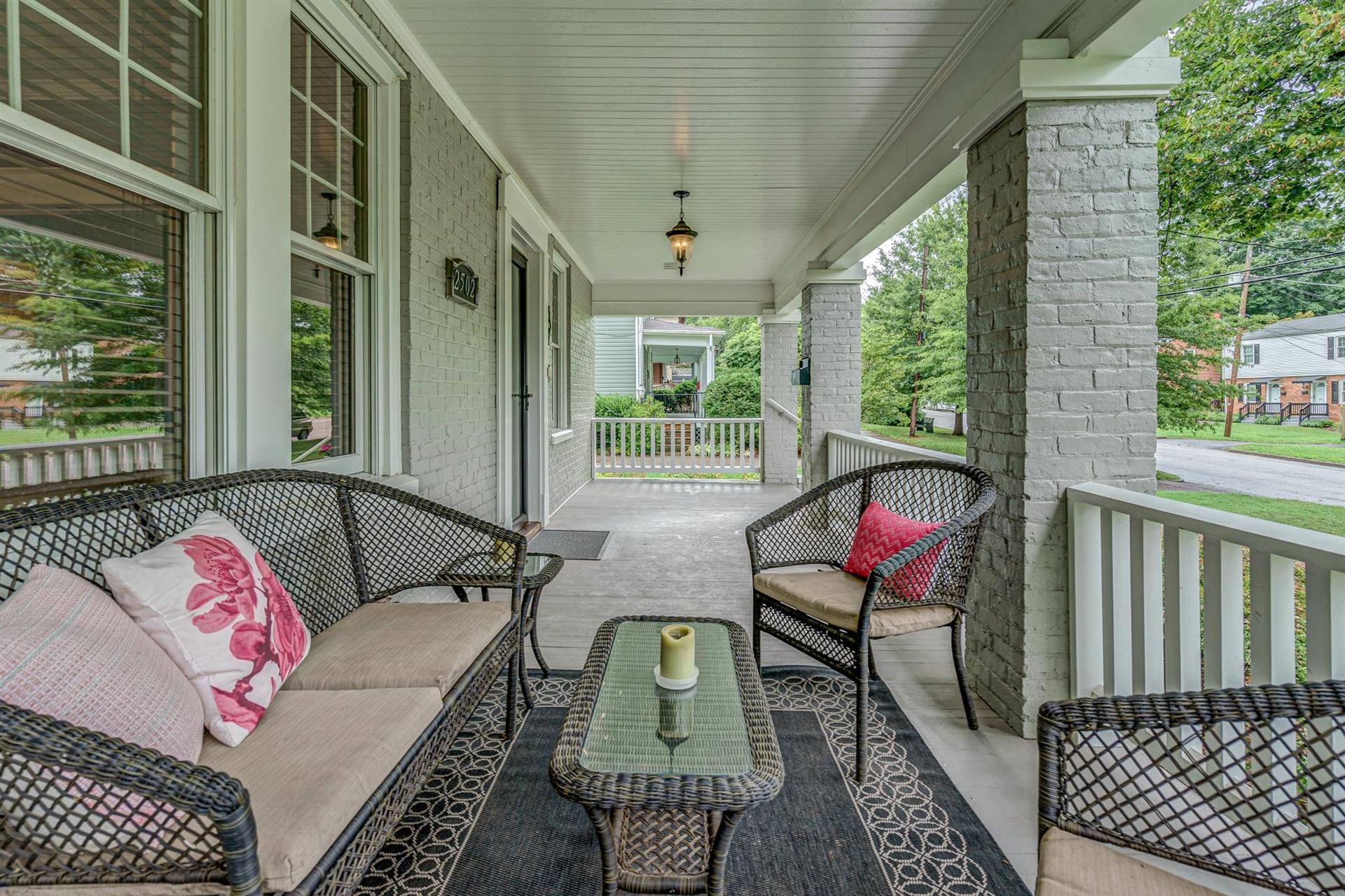 2502 Richelieu Avenue Southwest Roanoke, VA 24014 - Photo 7 of 68 04-2502 Richelieu Ave SW 004