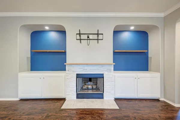 $2,100 | 1412 Berlin Lane, Austin, TX 78753