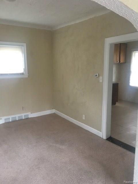 8552 Robson Street Detroit, MI 48228 - Photo 3 of 9