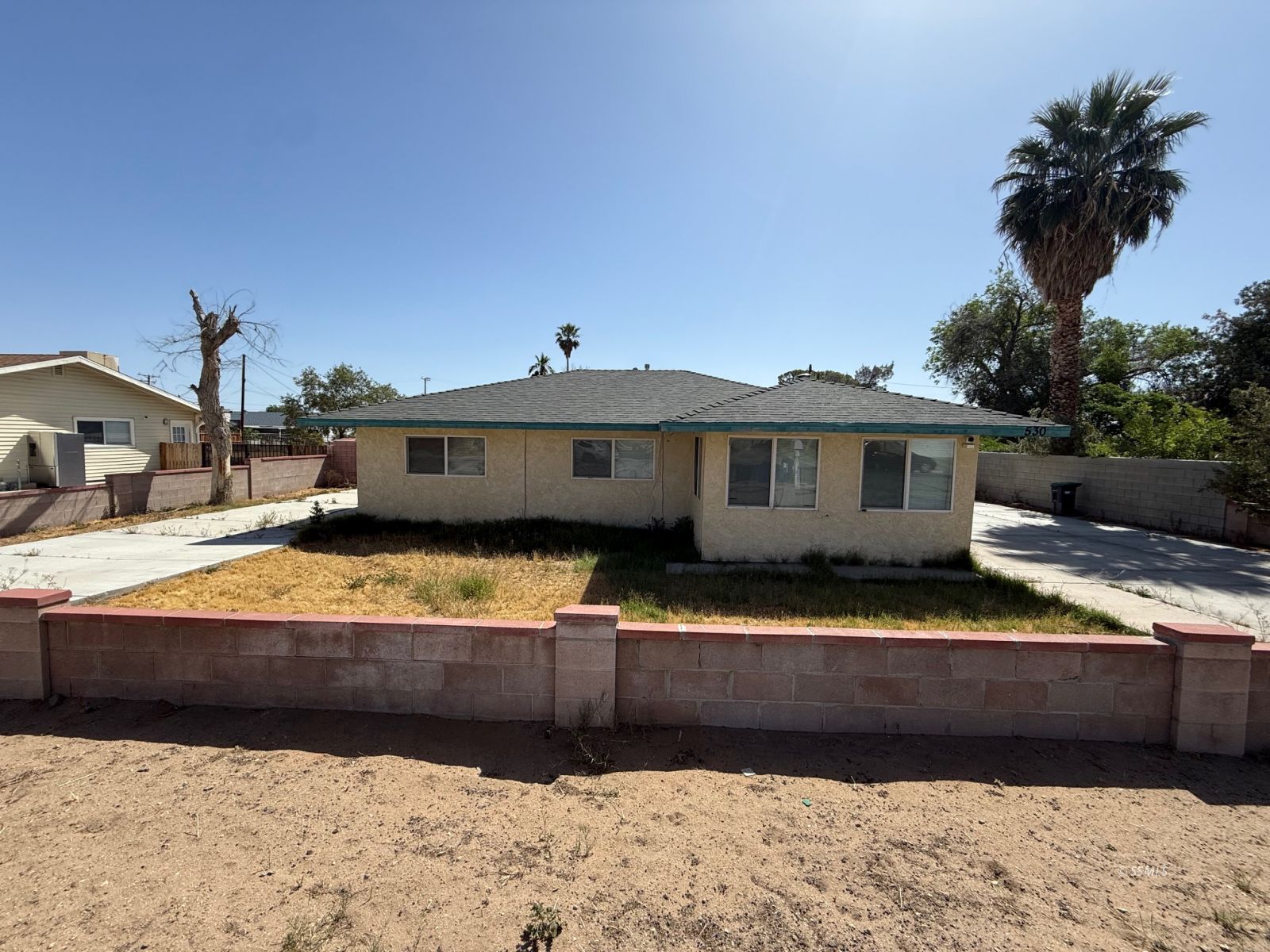530 South Sunset Street Ridgecrest, CA 93555 - Photo 1 of 19