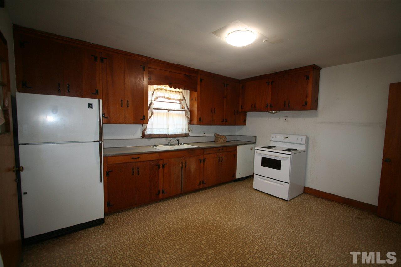 2910 Shady Grove Road Durham, NC 27703 - Photo 5 of 25 Gallery Image 5