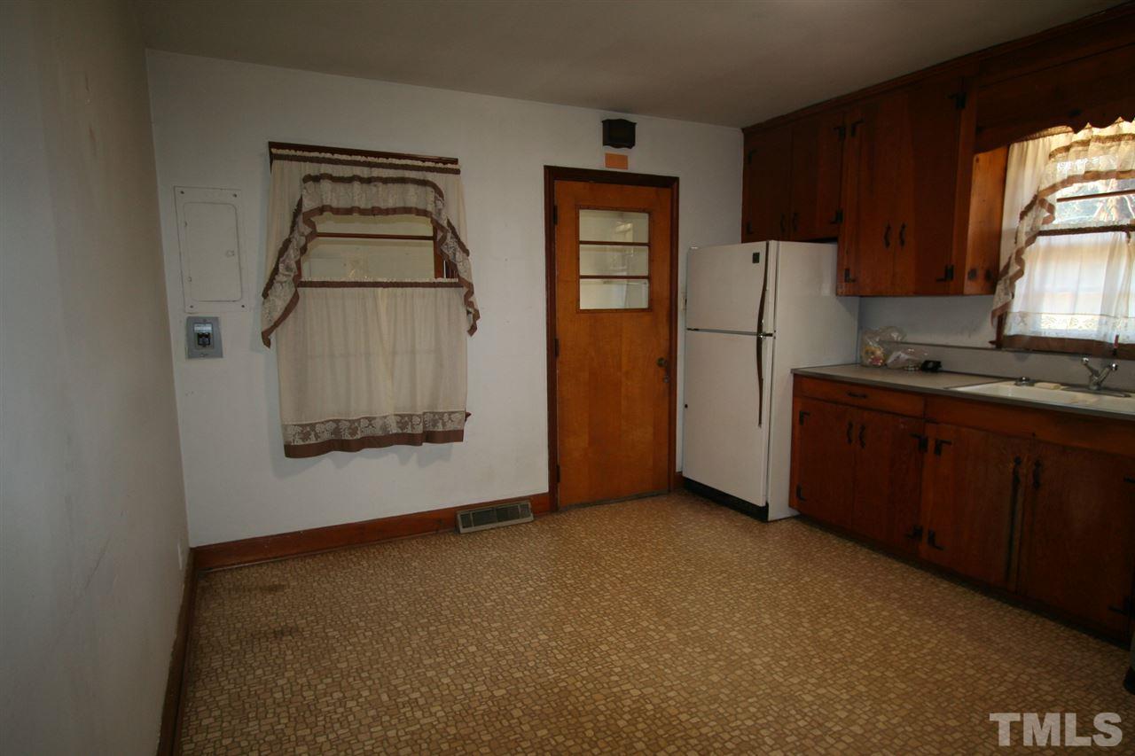 2910 Shady Grove Road Durham, NC 27703 - Photo 6 of 25 Gallery Image 6