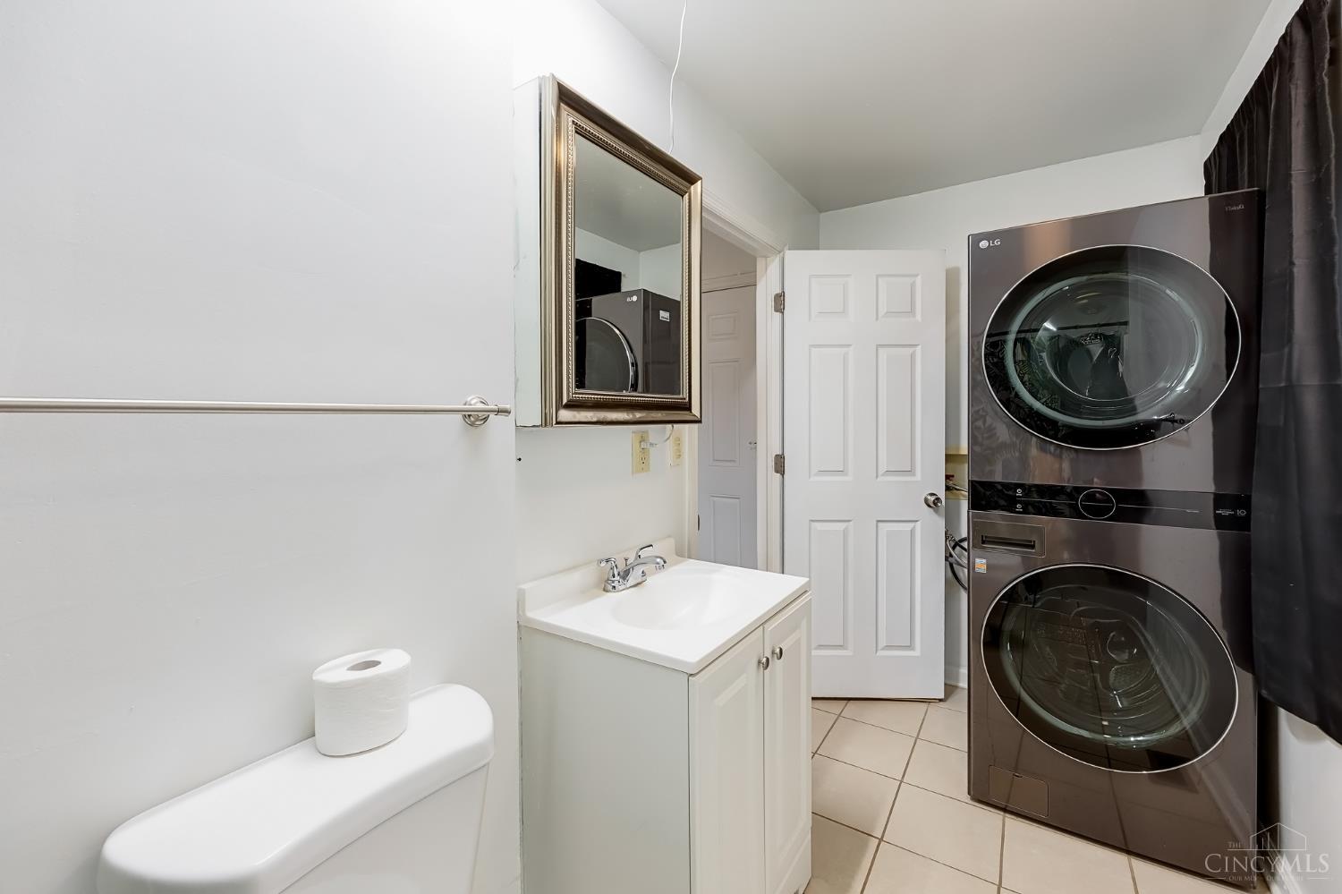 7026 River Road Cincinnati, OH 45233 - Photo 22 of 30 Gallery Image 22