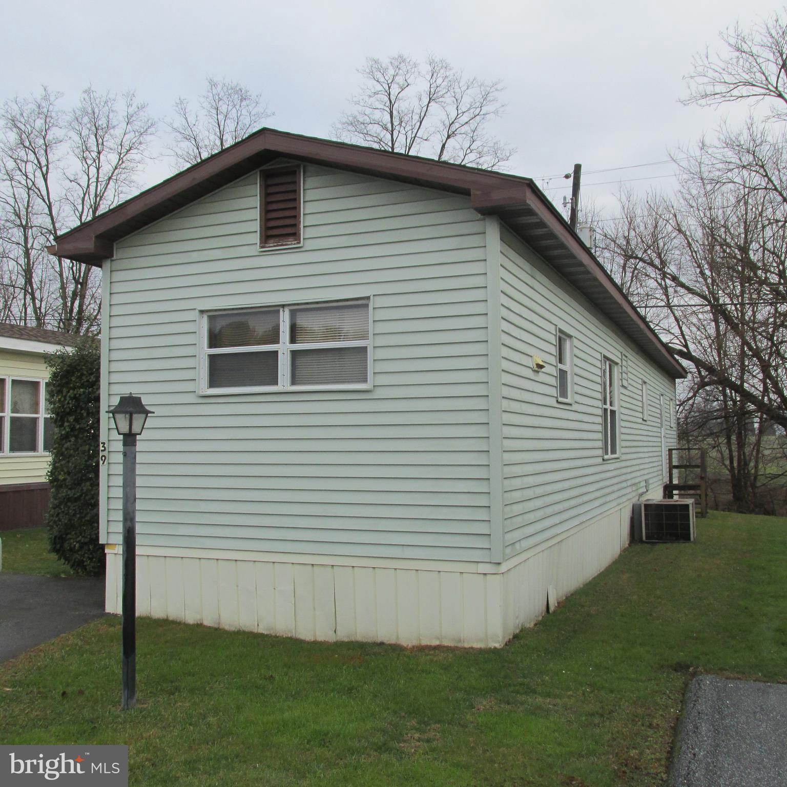 39 Jeffrey Road Gordonville, PA 17529 - Photo 2 of 14 Gallery Image 2