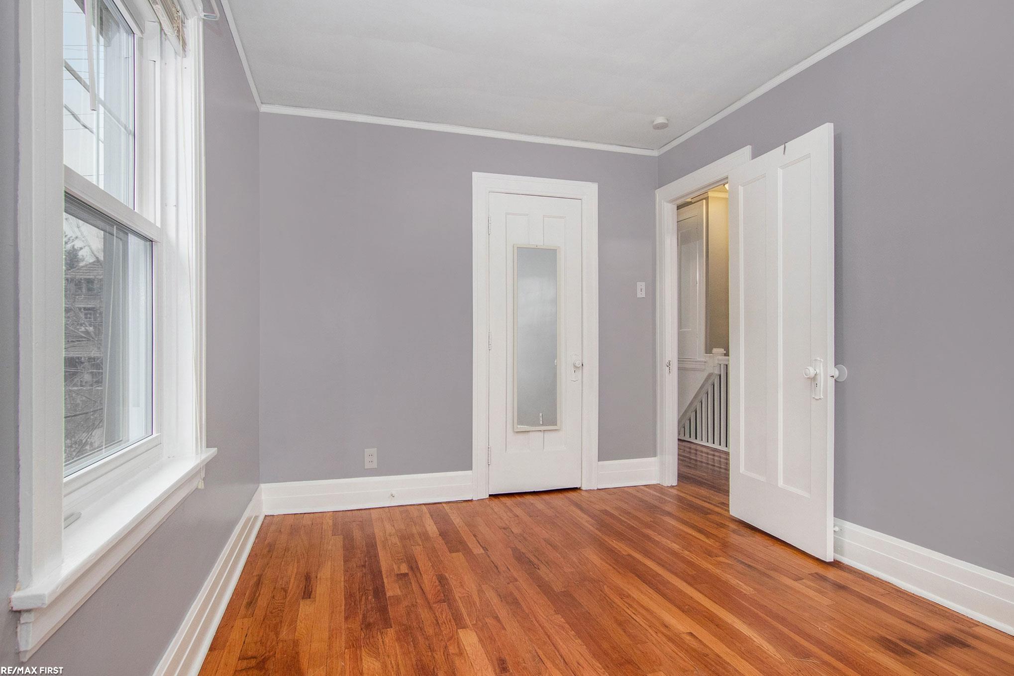 911 Alter Road Detroit, MI 48215 - Photo 17 of 25