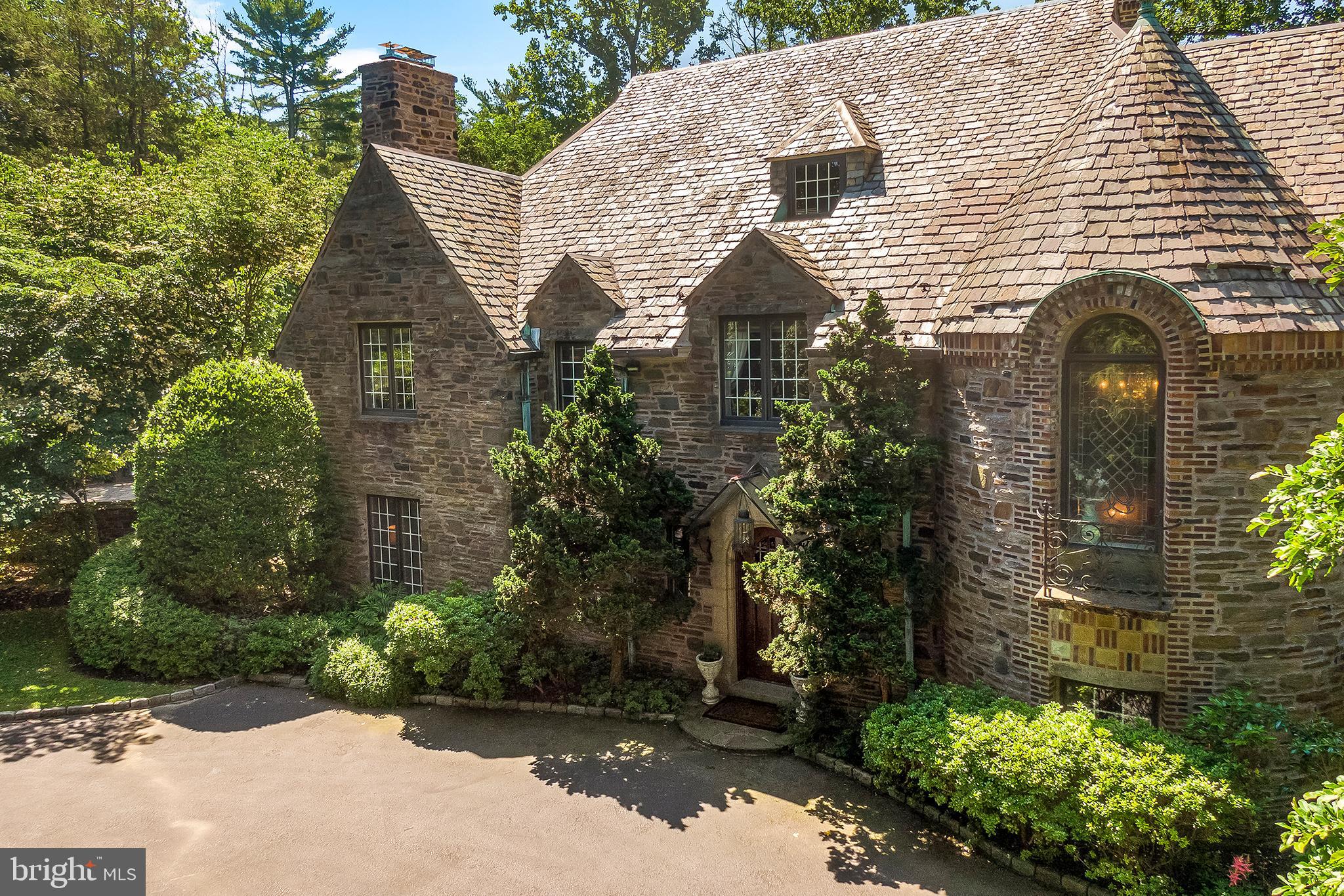 700 Merion Square Road Gladwyne, PA 19035 - Photo 2 of 68