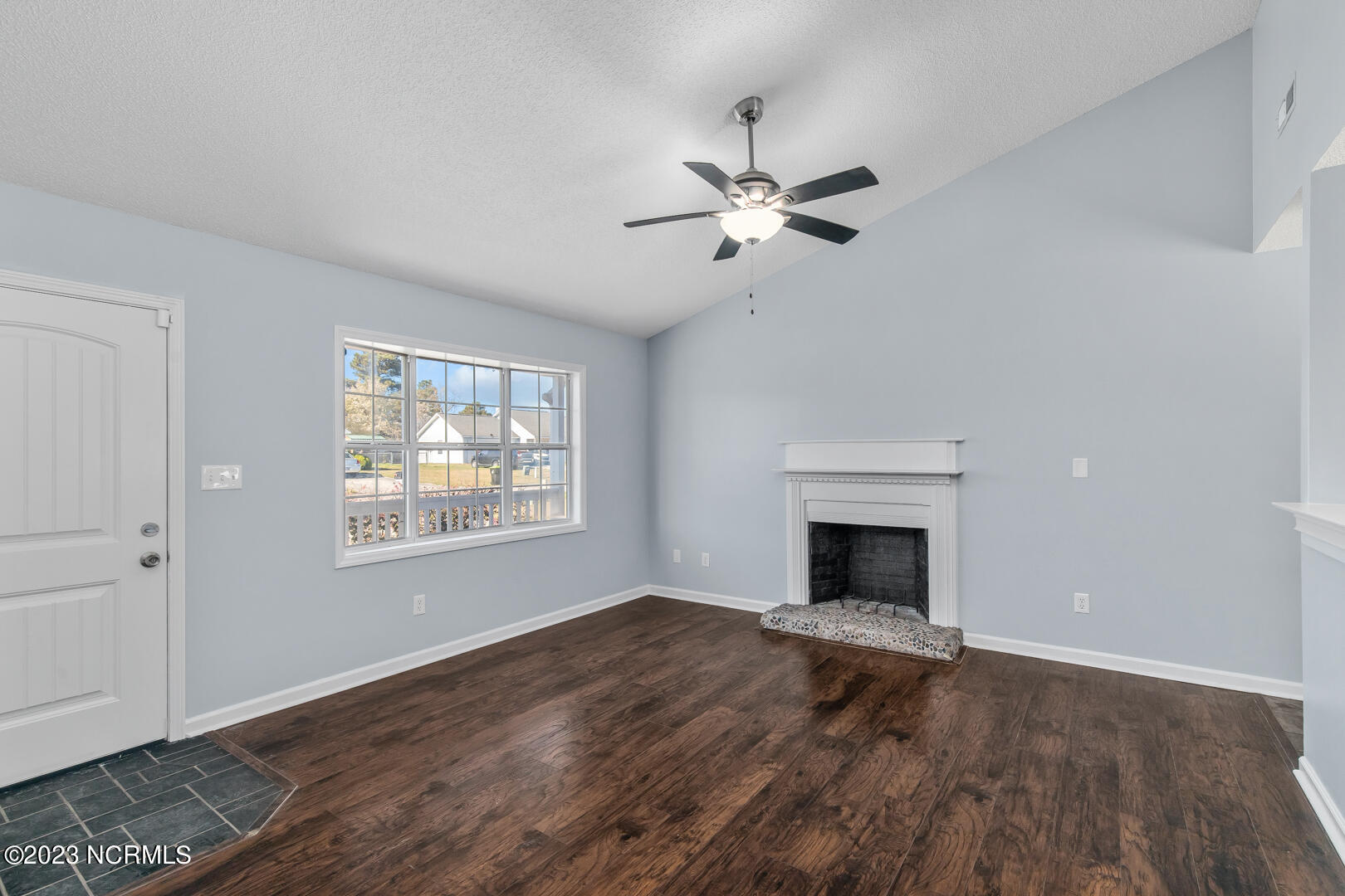 138 Parnell Road Hubert, NC 28539 - Photo 9 of 40 8