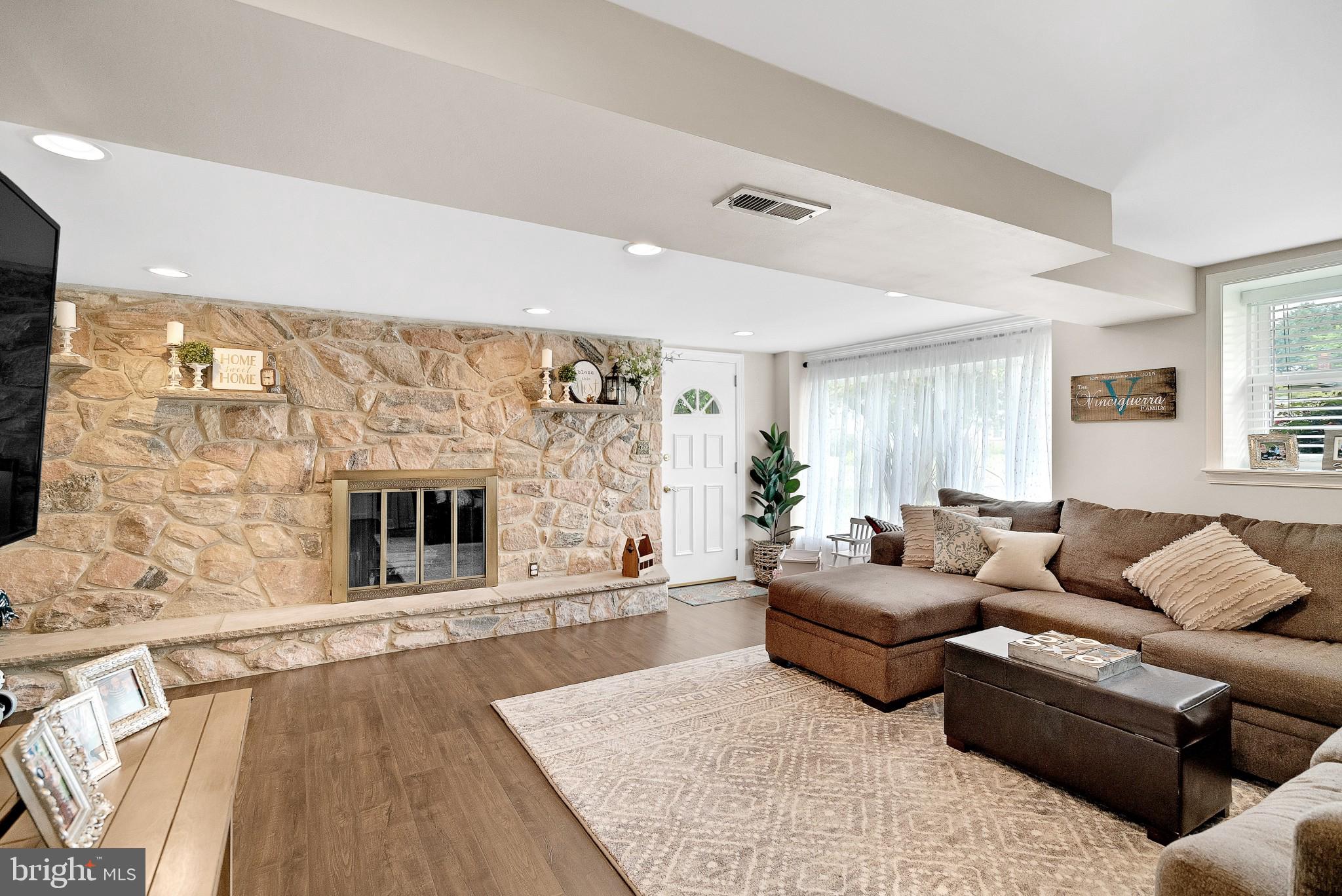 406 Willard Road Hatboro, PA 19040 - Photo 18 of 29 Gallery Image 18