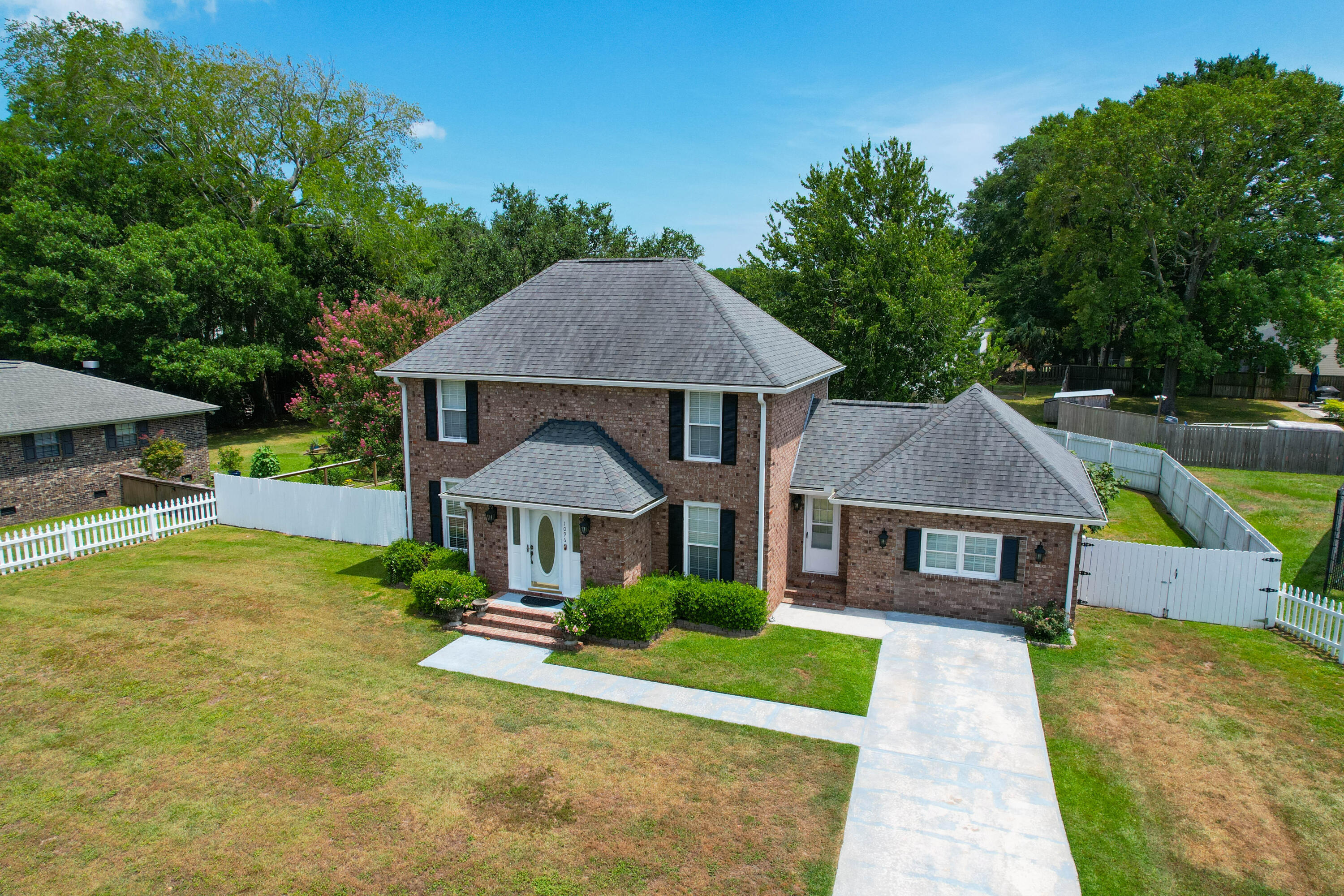 1096 Rosemead Road Mount Pleasant, SC 29464 - Photo 29 of 36 1096 Rosemead -Tidalcreekphoto- (70)