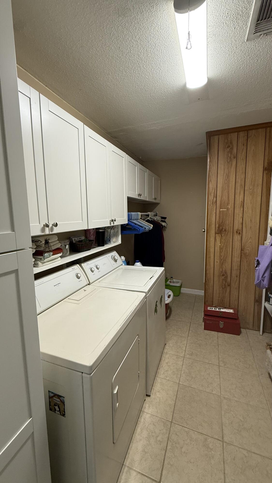 238 Martisa Road Northwest Fort Walton Beach, FL 32548 - Photo 28 of 48 a utility room with closet dryer and washer
