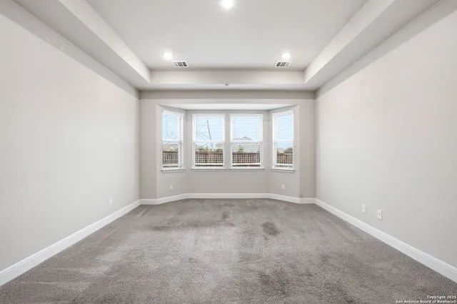 $2,100 | 5122 Village Park, Schertz, TX 78124