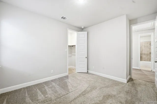 $2,100 | 5122 Village Park, Schertz, TX 78124