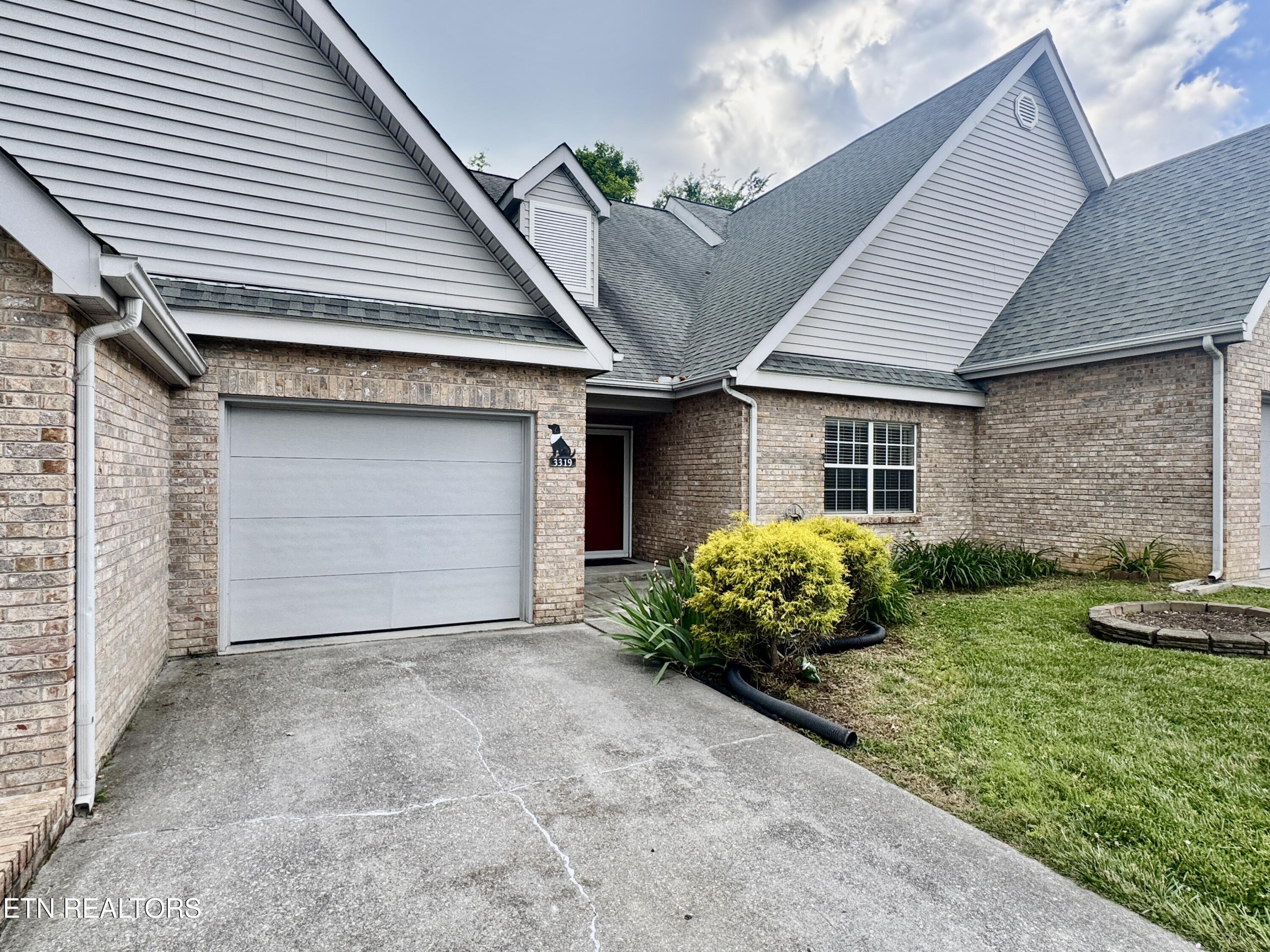 3319 Laurel View Road Knoxville, TN 37917 - Photo 36 of 36 38