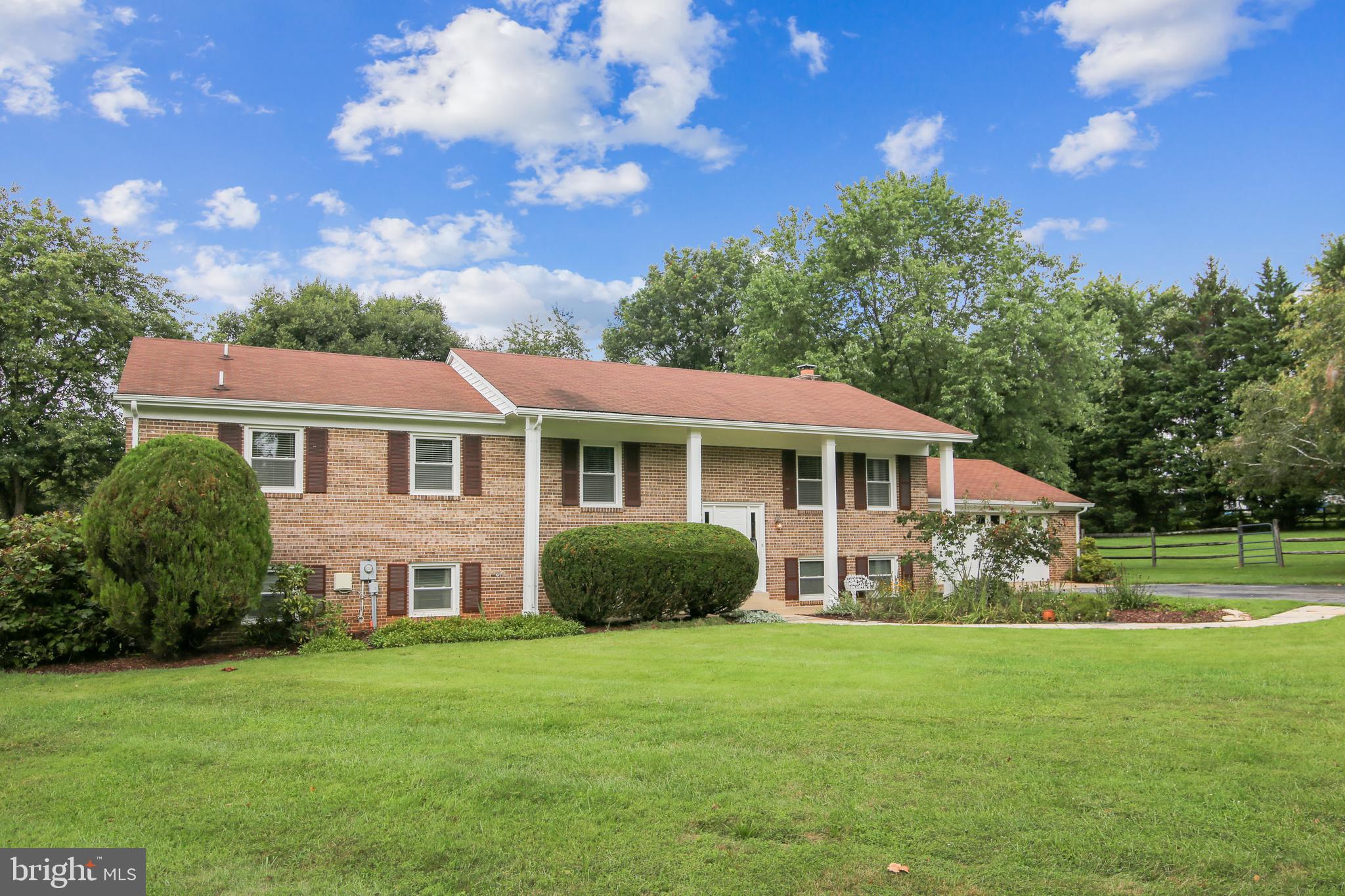 13030 Prices Distillery Road Clarksburg, MD 20871 - Photo 49 of 90 Charming split foyer colonial