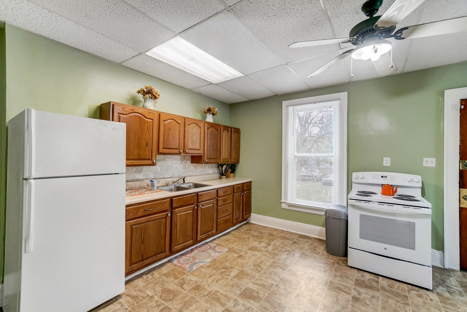 101 East Cassilly Street Springfield, OH 45504 - Photo 11 of 32