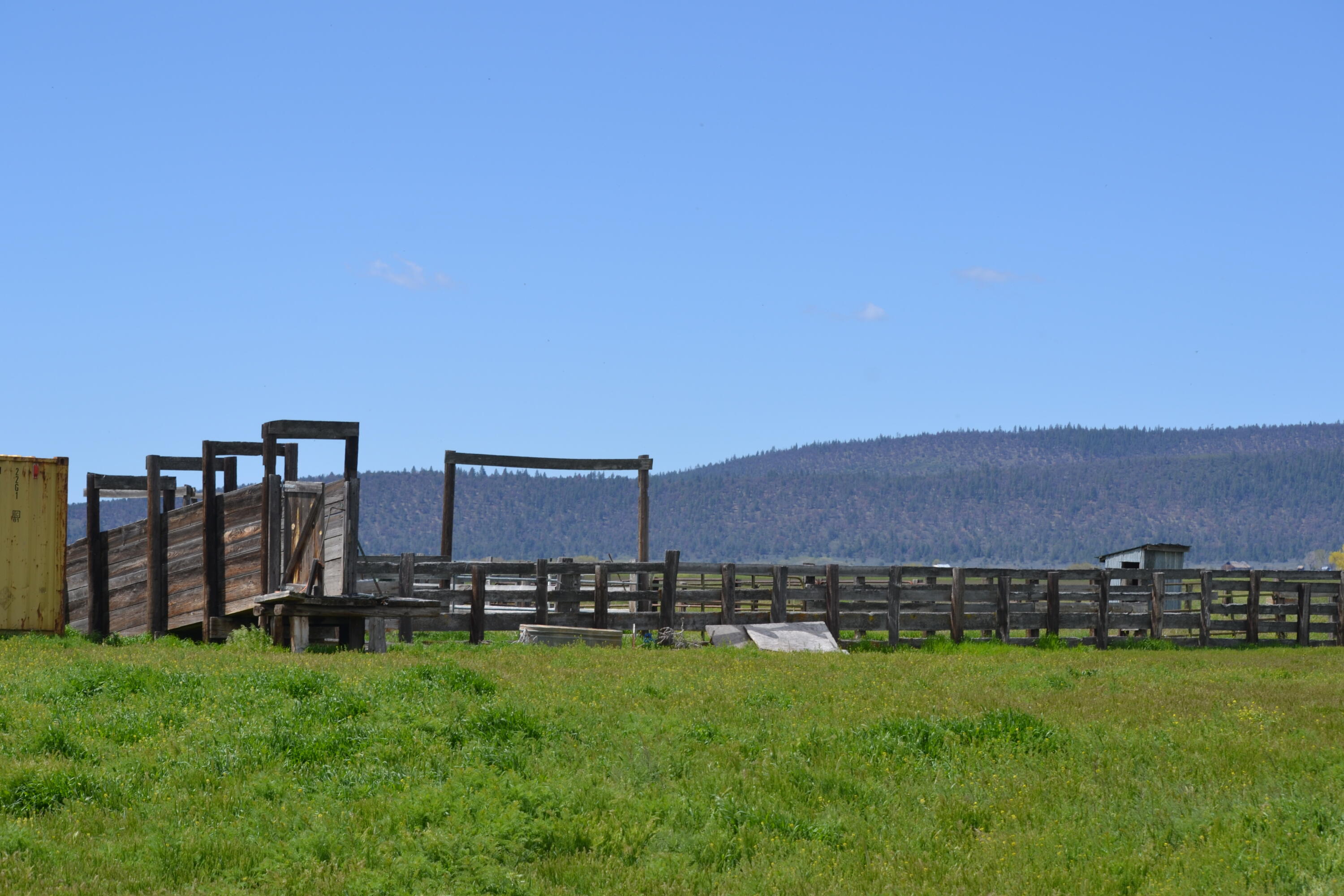 0 Punkin Center Road Bieber, CA 96009 - Photo 36 of 56 a view of a backyard with lawn chairs and wooden fence