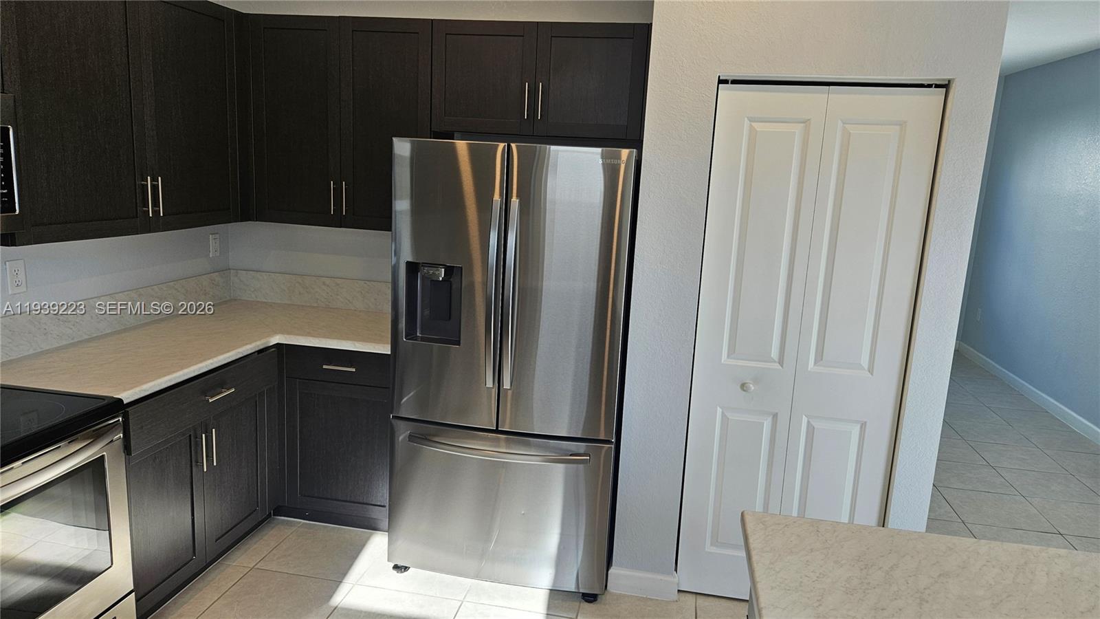 1433 Southeast 27th Street Homestead, FL 33035 - Photo 11 of 38