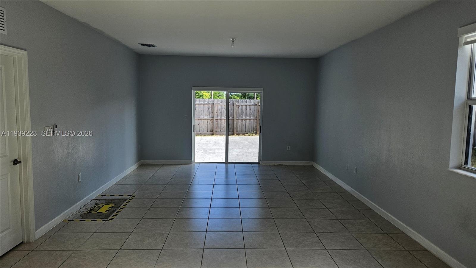 1433 Southeast 27th Street Homestead, FL 33035 - Photo 12 of 38