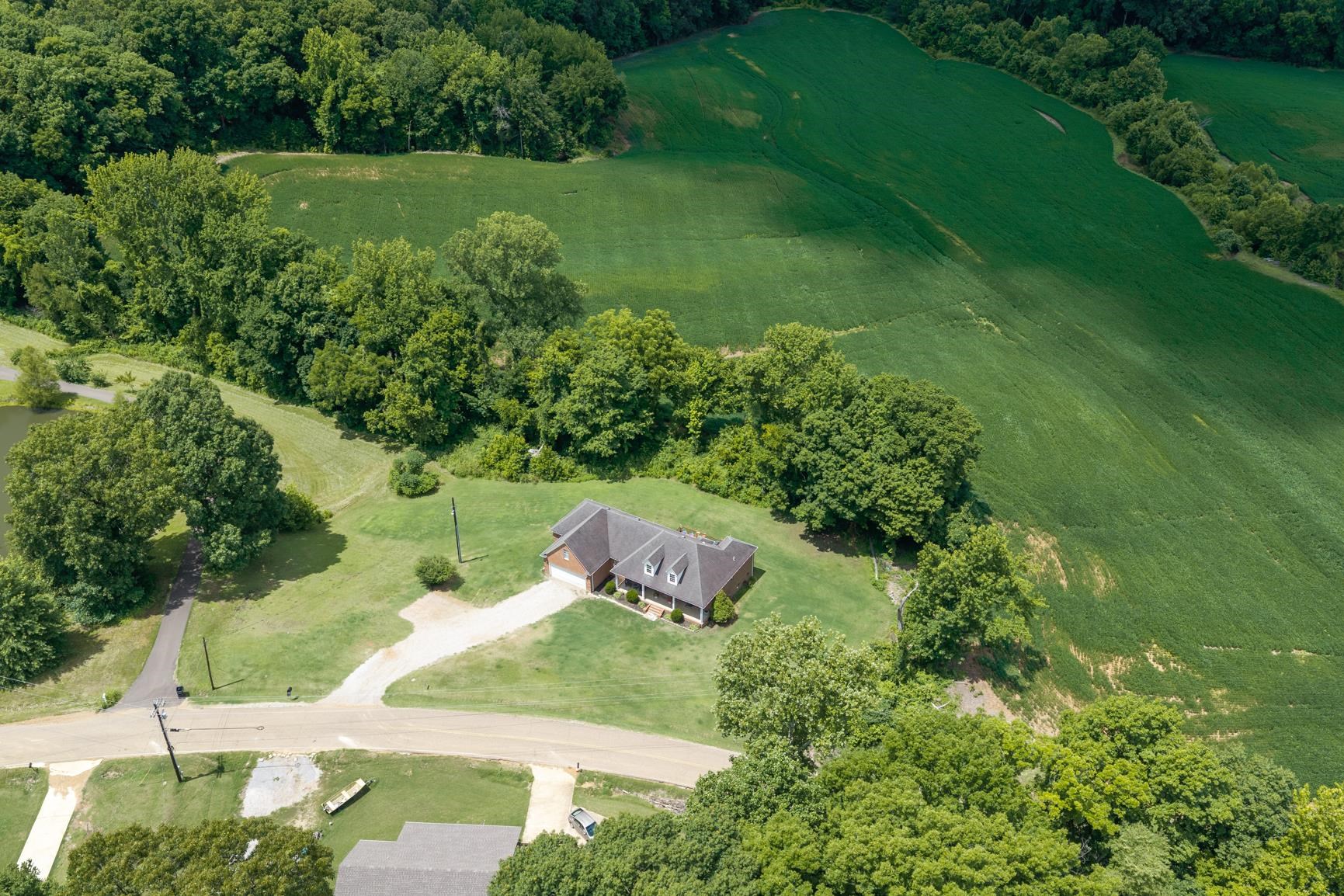 1353 Baskins Road Burlison, TN 38015 - Photo 2 of 40