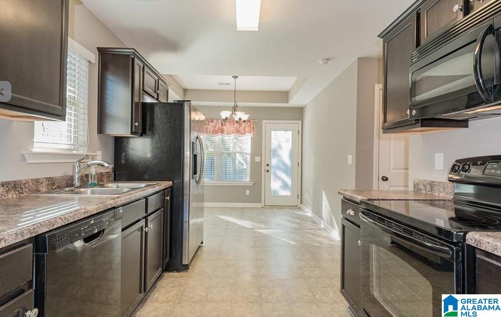 40 Cedar Ridge Odenville, AL 35120 - Photo 2 of 38 Gallery Image 2